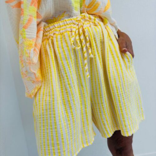 Short rayé jaune
