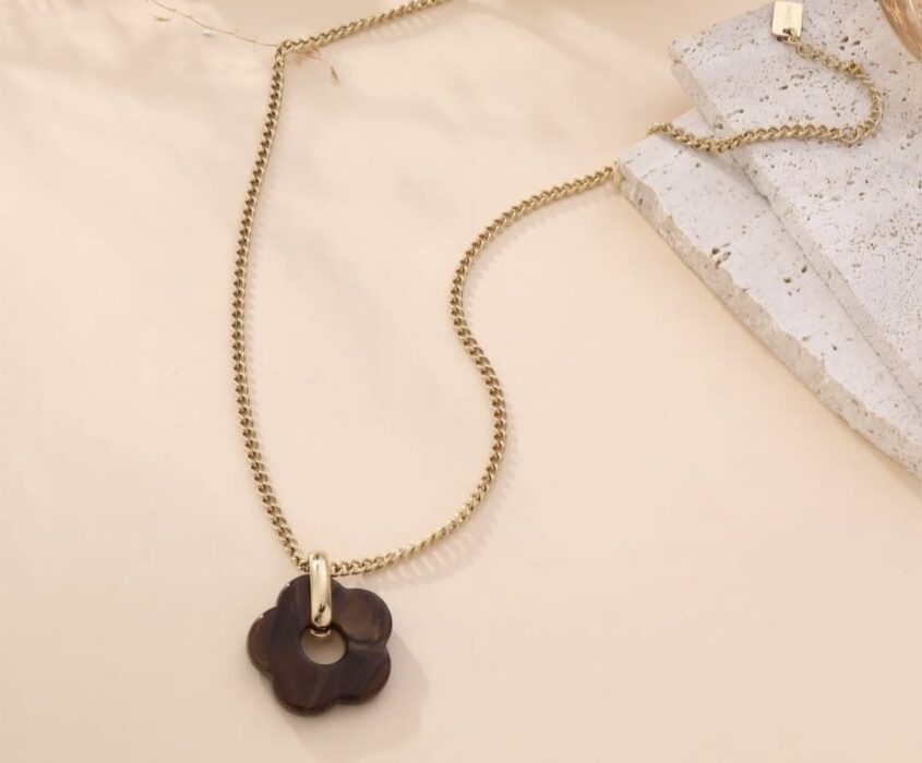 Collier pampille flowers