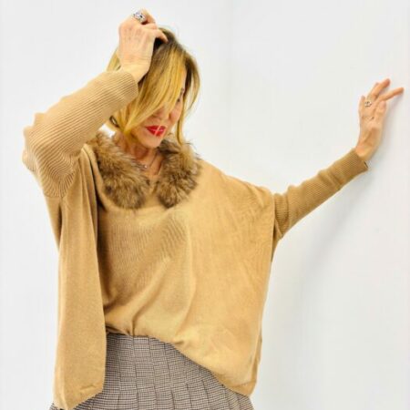Pull col v fourrure amovible camel