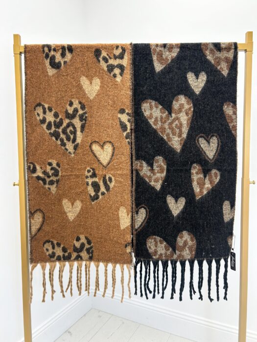 Echarpe coeur léopard